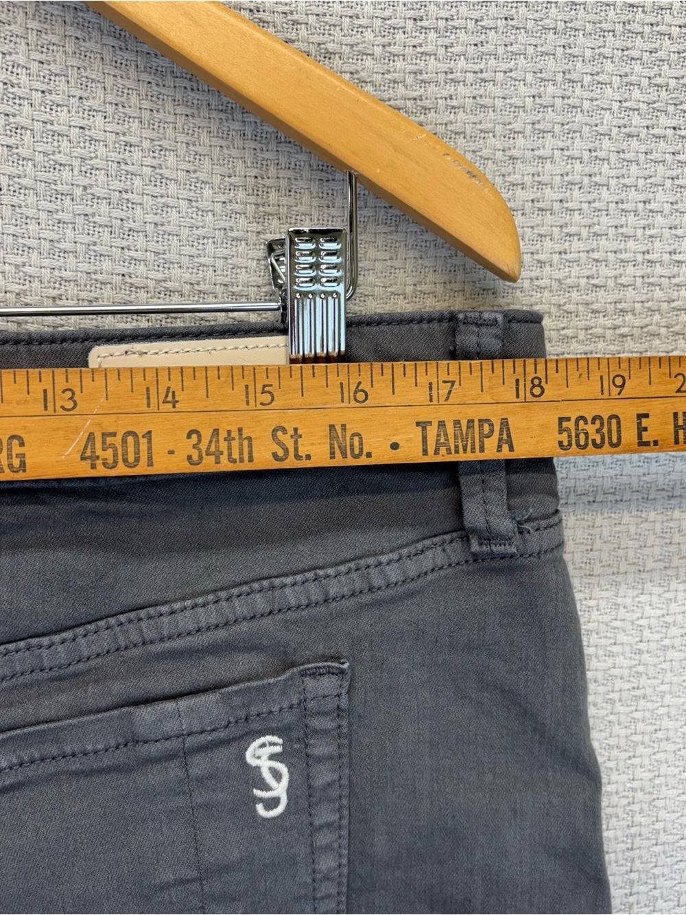 Slink Jeans Gray Denim Jean Skirt Size 16 Women's Knee Length Stretch Curvy EUC - Picture 7 of 9